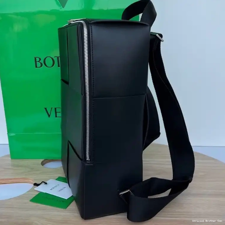 Official Brother Sam Bottega Bag Veneta 2211SF0015 0823